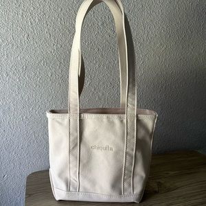 L.L. Bean Zip-Top Boat and Tote Small with Long Straps in Natural